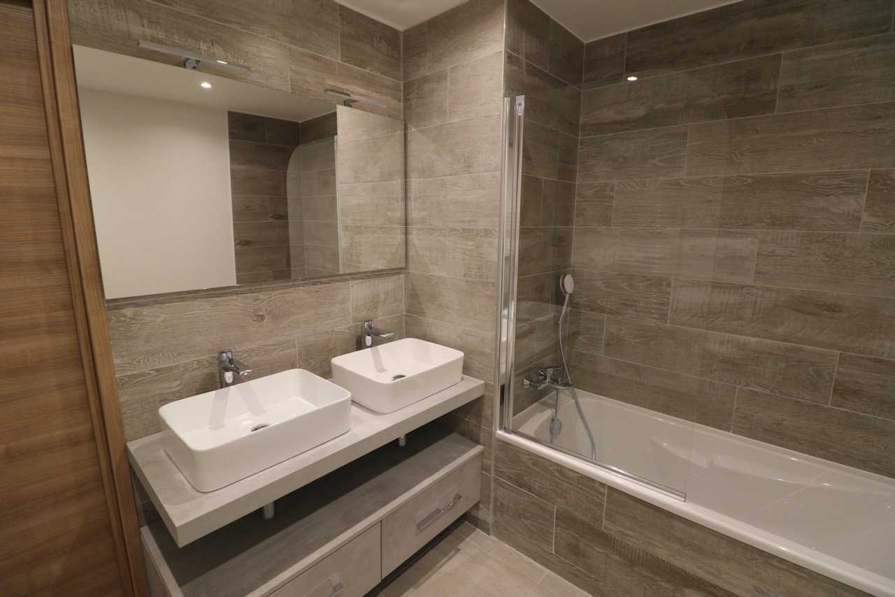 Beausoleil penthouse with rooftop pool and sea views — photo 9 of 20