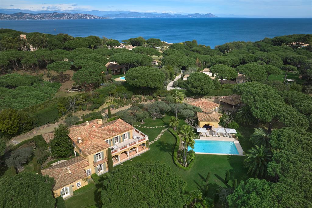 Luxuriöses provenzalisches Anwesen in den Parcs de StTropez