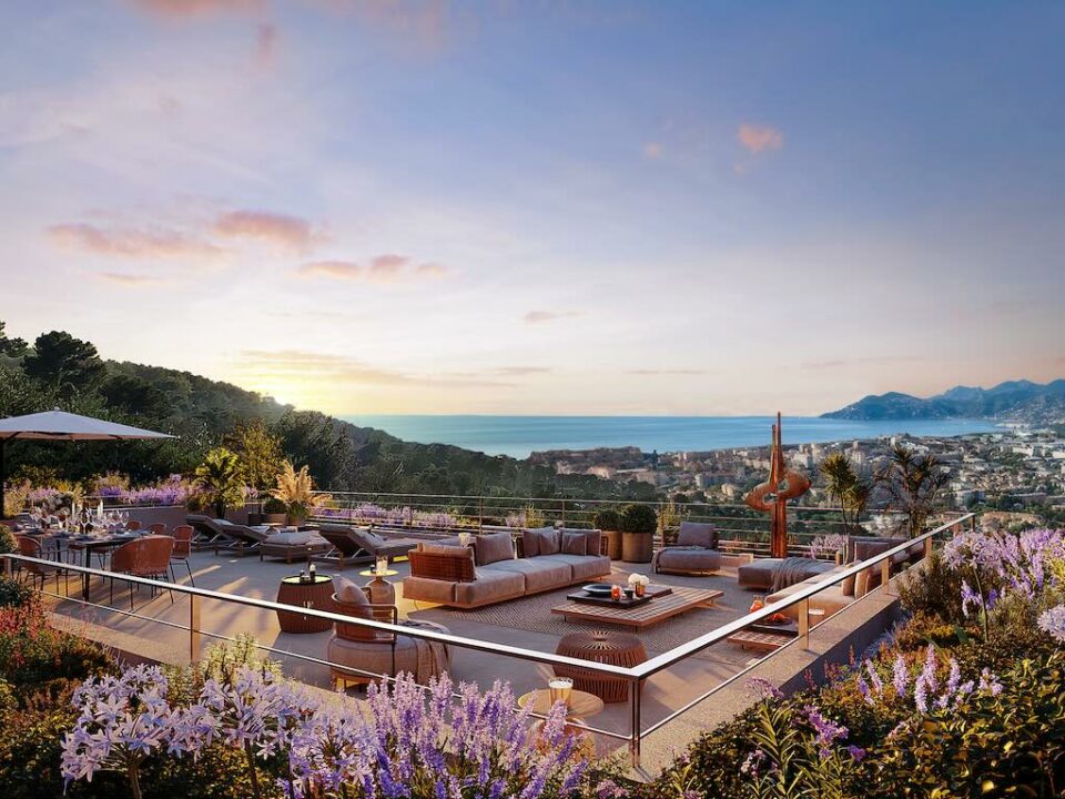 Super large new contemporary villa in Cannes Californie for sale