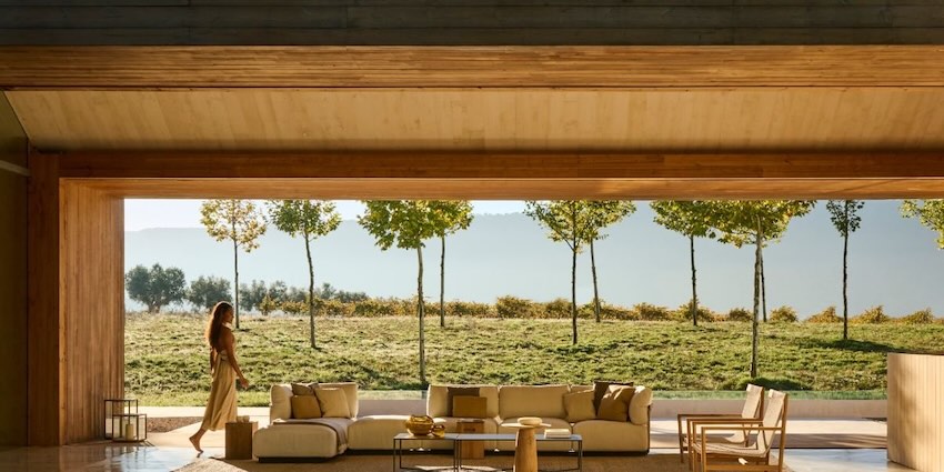 Côte d’Azur interior design, styling and decoration with top brands