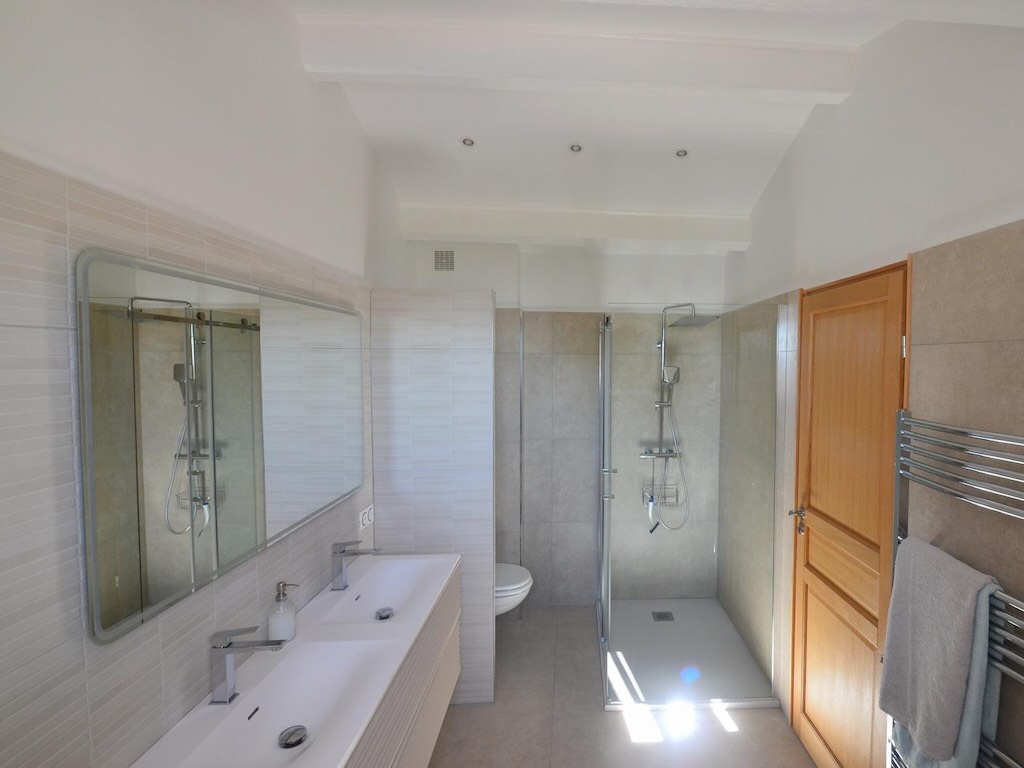 Exclusive Luxury Villa in Vallauris, close to Super Cannes — photo 15 of 20