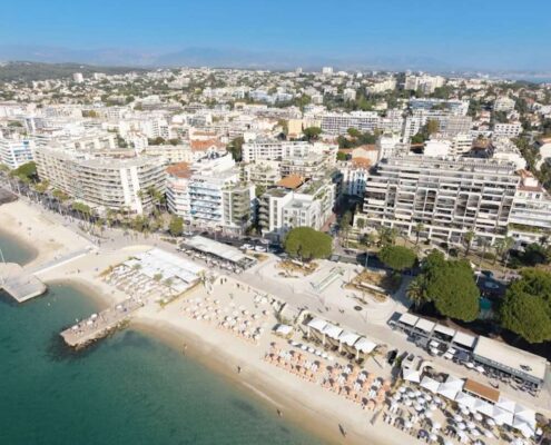 Juan les Pins seafront property
